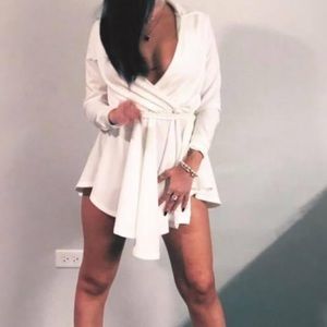 White plunge chest flowy collared dress that ties at waist- WORN ONCE